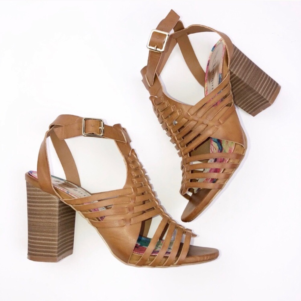 Madden Girl by Steve Madden Block Heel Tan Size 7